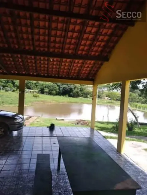 Foto 2 de Chácara com 3 quartos à venda, 1050m2 em Botucatu - SP