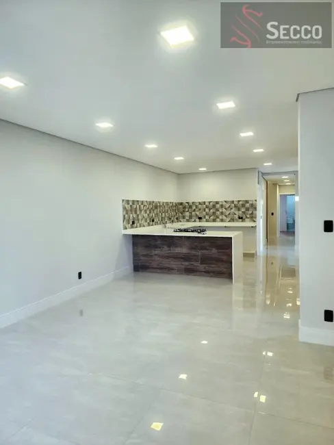 Foto 2 de Casa com 4 quartos à venda, 1050m2 em Centro, Botucatu - SP