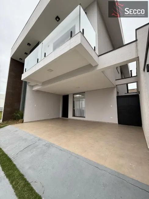 Foto 3 de Casa de Condomínio com 3 quartos à venda, 1050m2 em Botucatu - SP