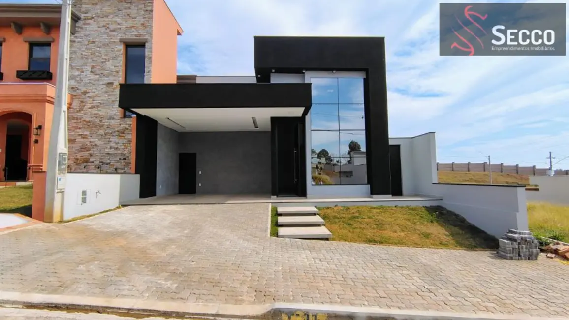 Foto 1 de Sobrado à venda, 1050m2 em Chácara Recreio Vista Alegre, Botucatu - SP