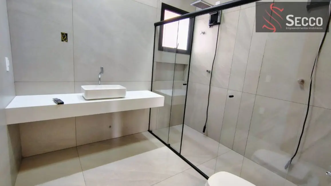 Foto 10 de Sobrado à venda, 1050m2 em Chácara Recreio Vista Alegre, Botucatu - SP