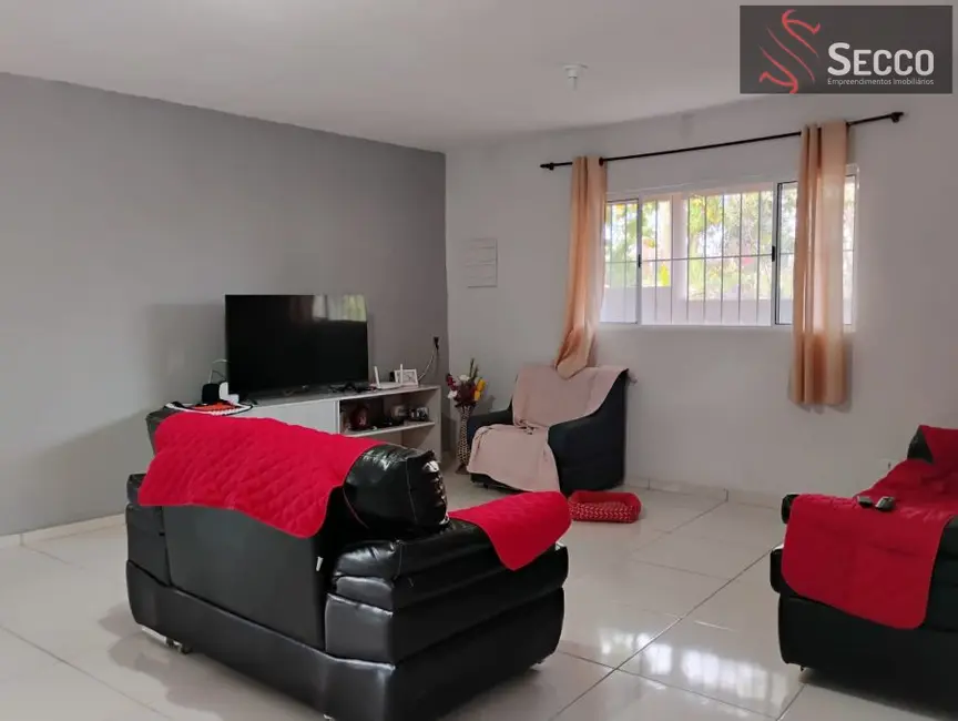 Foto 7 de Chácara com 4 quartos à venda, 1050m2 em Bofete - SP