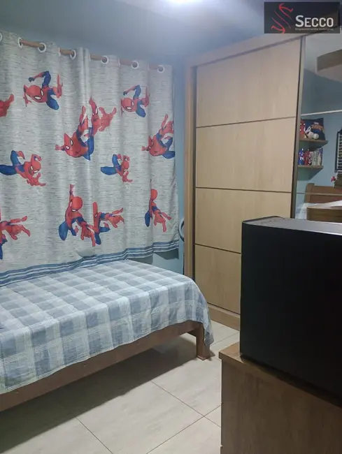 Foto 5 de Casa com 2 quartos à venda, 1050m2 em Botucatu - SP