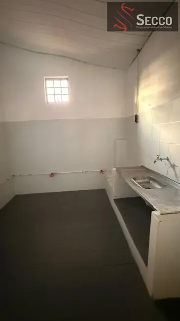 Foto 4 de Loja para alugar, 1050m2 em Botucatu - SP