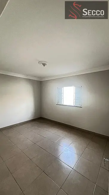 Foto 6 de Casa com 3 quartos à venda, 1050m2 em Jardim Paraíso, Botucatu - SP