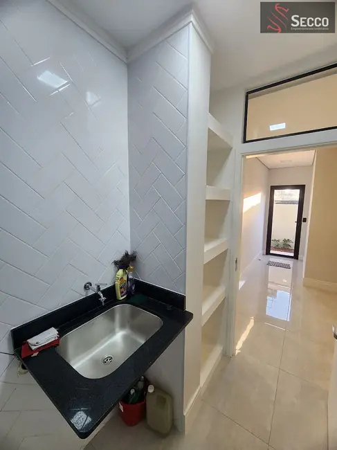 Foto 5 de Casa com 4 quartos à venda, 1050m2 em Centro, Botucatu - SP