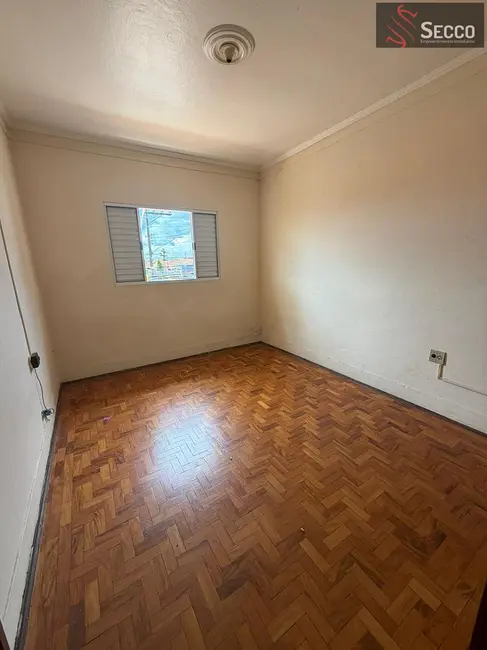 Foto 7 de Sobrado com 2 quartos para alugar, 250m2 em Vila dos Lavradores, Botucatu - SP