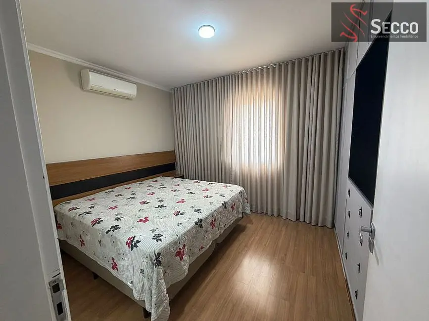 Apartamento com 3 quartos à venda, 1050m2 em Centro, Botucatu - SP - imagem 6 Foto 6 de Apartamento com 3 quartos à venda, 1050m2 em Centro, Botucatu - SP