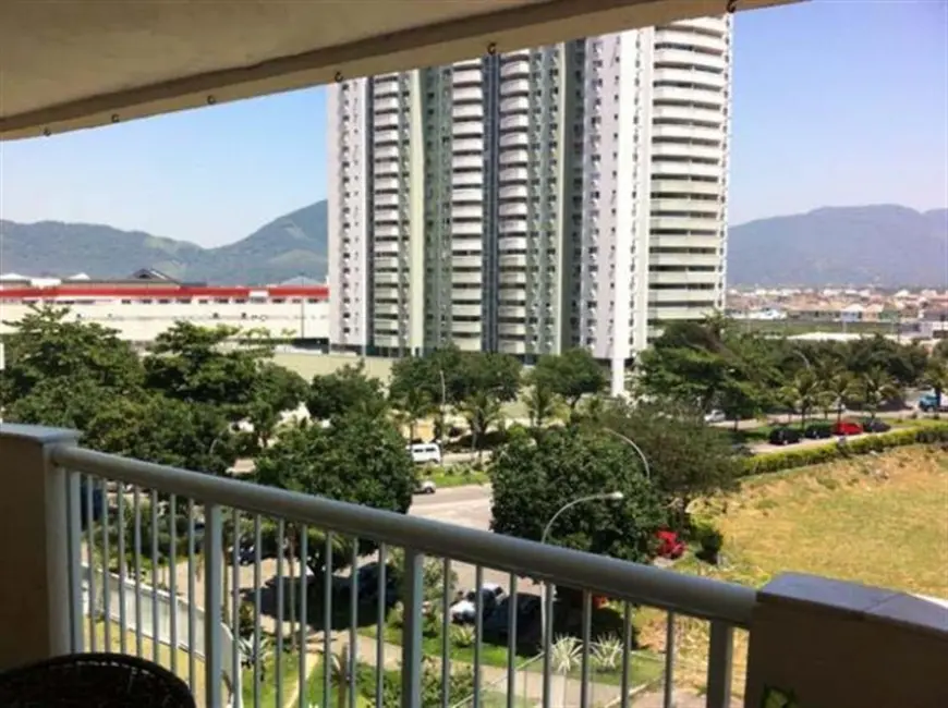 Foto 2 de Apartamento com 3 quartos à venda, 82m2 em Rio De Janeiro - RJ