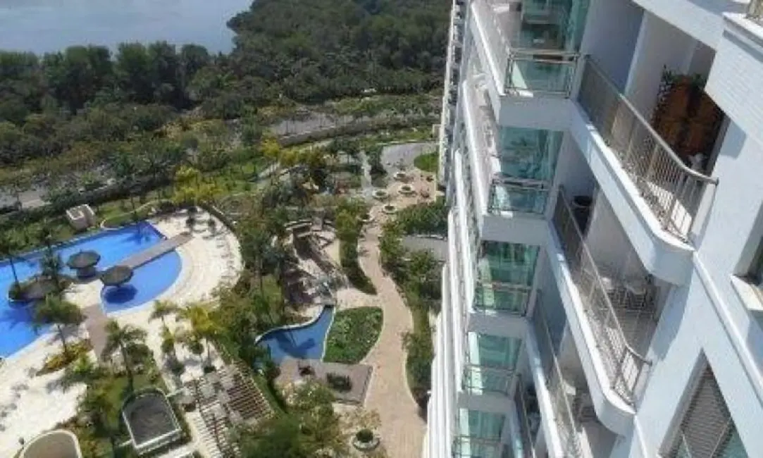 Foto 2 de Apartamento com 4 quartos à venda, 248m2 em Rio De Janeiro - RJ