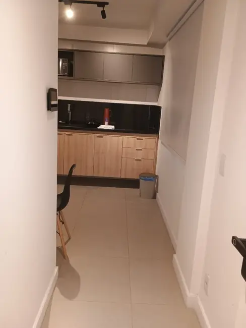 Loja com 1 quarto à venda, 45m2 em Rio De Janeiro - RJ - imagem 6 Foto 6 de Loja com 1 quarto à venda, 45m2 em Rio De Janeiro - RJ