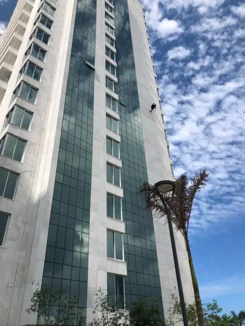 Apartamento com 4 quartos à venda, 266m2 em Rio De Janeiro - RJ - imagem 6 Foto 6 de Apartamento com 4 quartos à venda, 266m2 em Rio De Janeiro - RJ