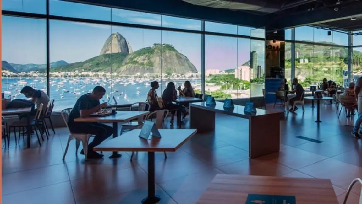 Foto 3 de Apartamento com 3 quartos à venda, 137m2 em Rio De Janeiro - RJ