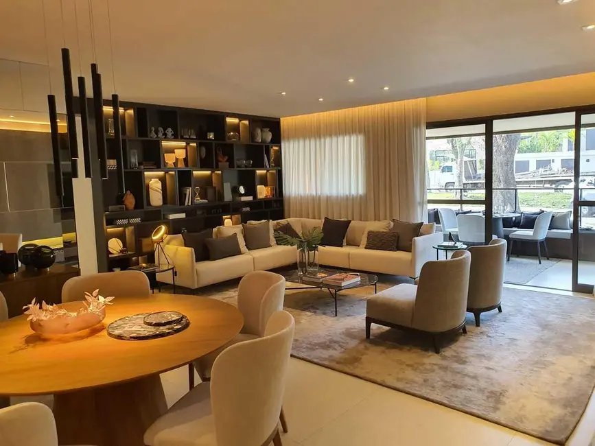 Apartamento com 4 quartos à venda, 188m2 em Rio De Janeiro - RJ - imagem 1 Foto 1 de Apartamento com 4 quartos à venda, 188m2 em Rio De Janeiro - RJ