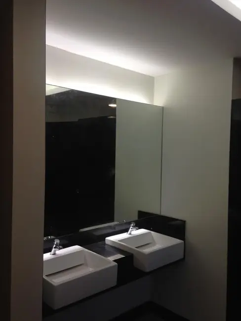 Foto 8 de Sala Comercial à venda, 246m2 em Rio De Janeiro - RJ