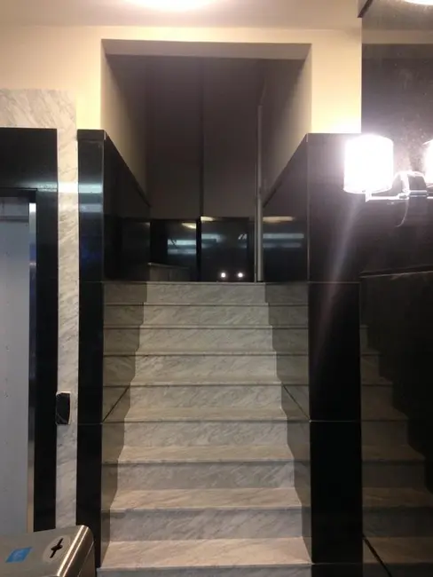 Loja à venda, 228m2 em Rio De Janeiro - RJ - imagem 7 Foto 7 de Loja à venda, 228m2 em Rio De Janeiro - RJ