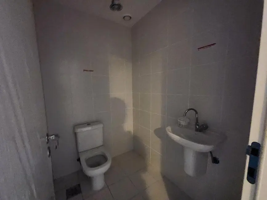 Sala Comercial à venda, 36m2 em Rio De Janeiro - RJ - imagem 5 Foto 5 de Sala Comercial à venda, 36m2 em Rio De Janeiro - RJ