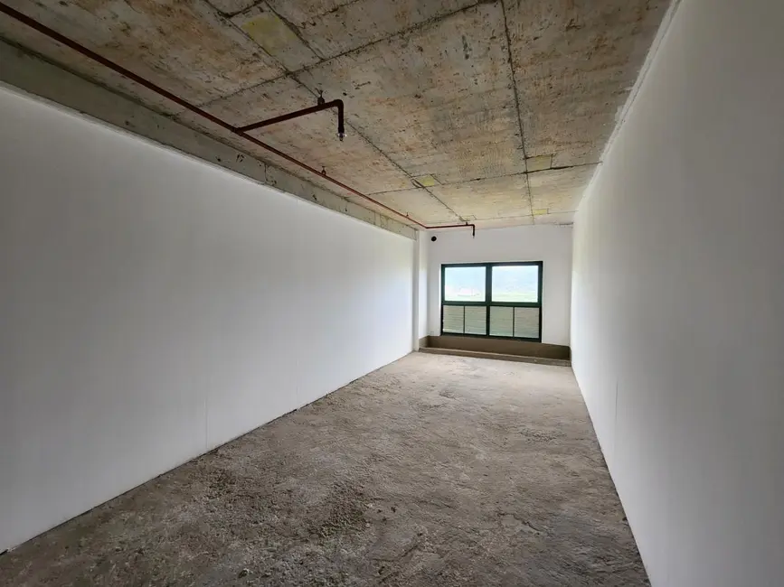 Sala Comercial à venda, 36m2 em Rio De Janeiro - RJ - imagem 3 Foto 3 de Sala Comercial à venda, 36m2 em Rio De Janeiro - RJ