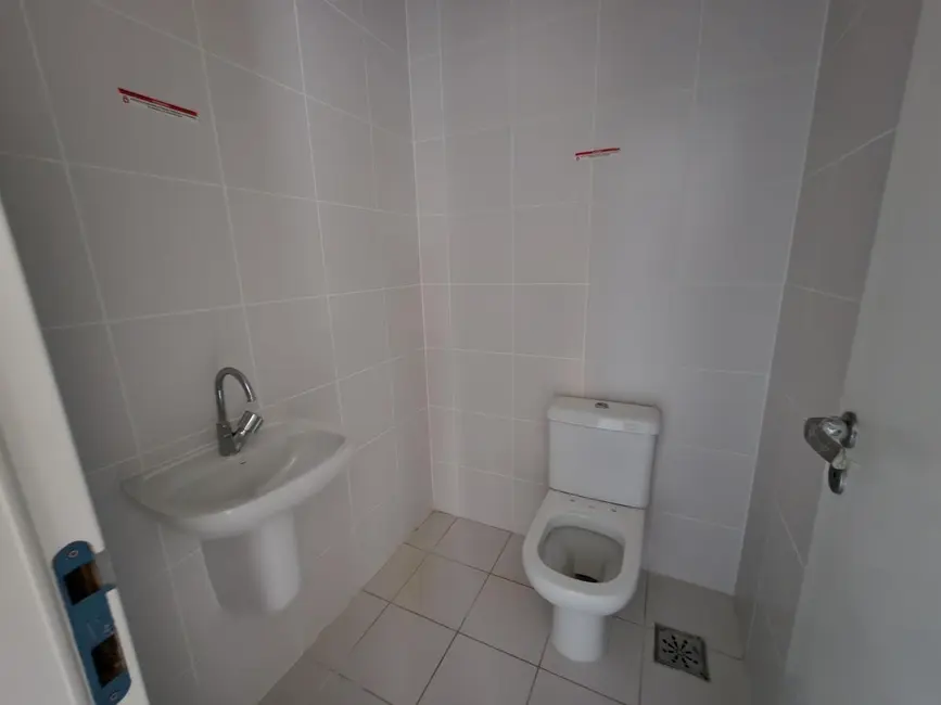 Sala Comercial à venda, 36m2 em Rio De Janeiro - RJ - imagem 5 Foto 5 de Sala Comercial à venda, 36m2 em Rio De Janeiro - RJ