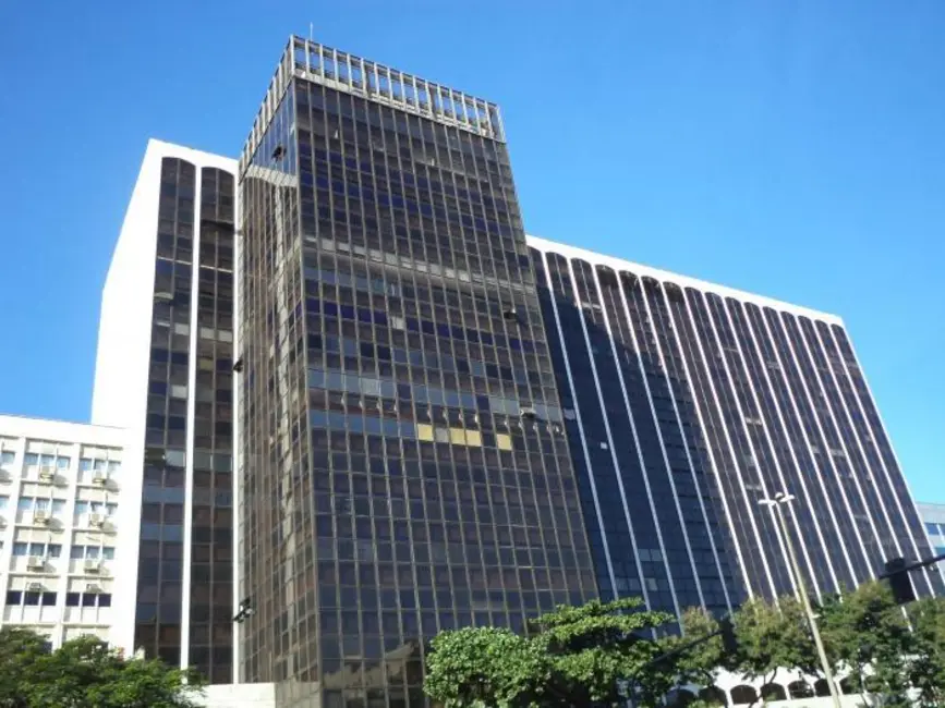 Sala Comercial à venda, 682m2 em Rio De Janeiro - RJ - imagem 3 Foto 3 de Sala Comercial à venda, 682m2 em Rio De Janeiro - RJ