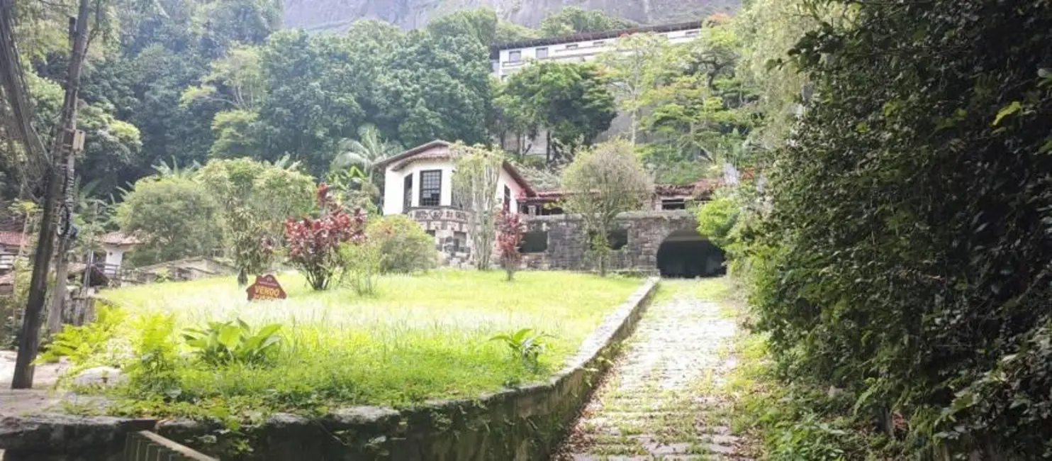 Casa com 4 quartos à venda, 706m2 em Rio De Janeiro - RJ - imagem 4 Foto 4 de Casa com 4 quartos à venda, 706m2 em Rio De Janeiro - RJ