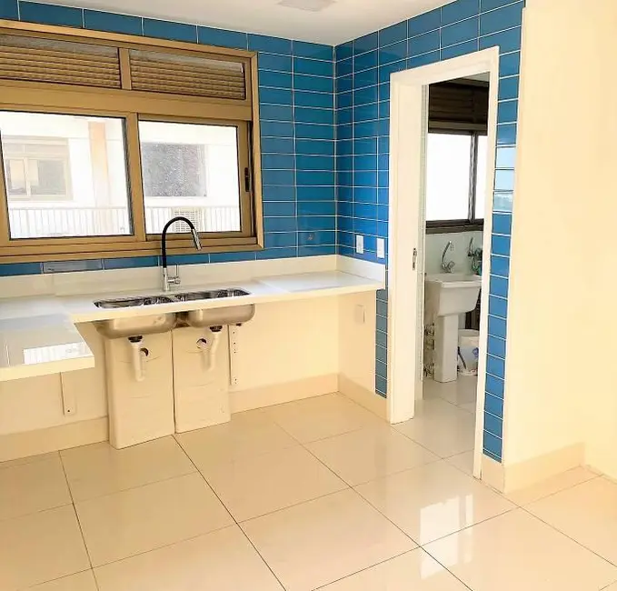 Foto 9 de Apartamento com 3 quartos à venda, 320m2 em Rio De Janeiro - RJ