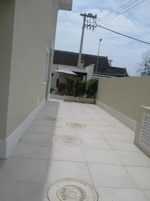 Foto 4 de Casa com 4 quartos à venda, 165m2 em Rio De Janeiro - RJ