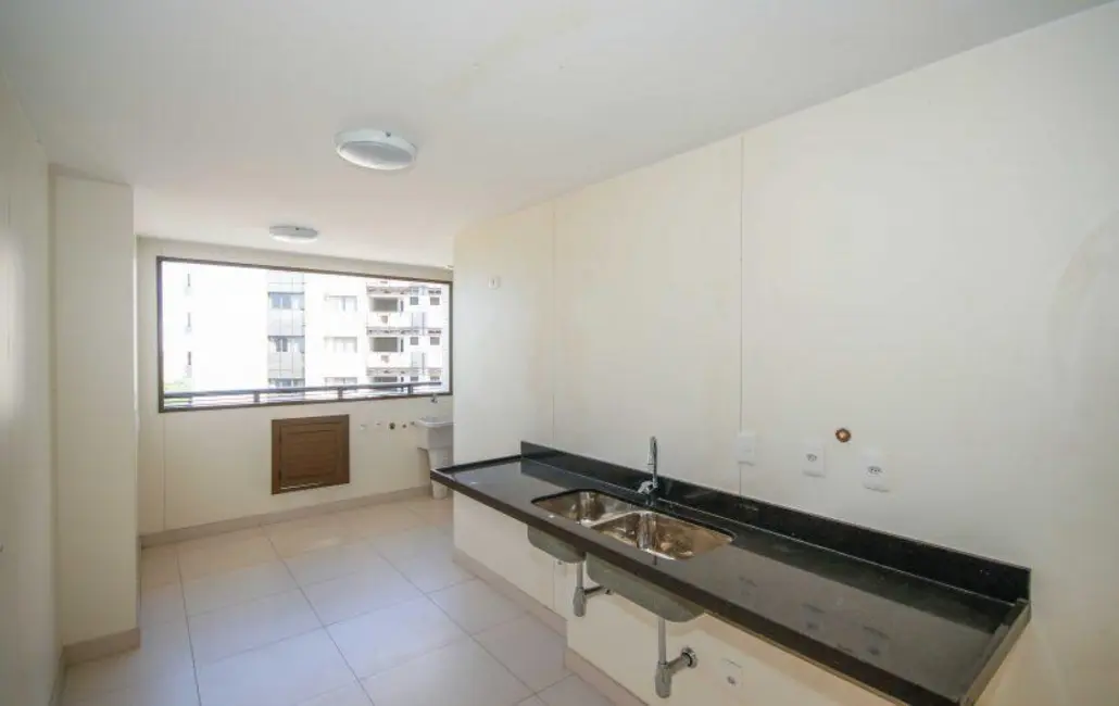Apartamento com 3 quartos à venda, 131m2 em Rio De Janeiro - RJ - imagem 7 Foto 7 de Apartamento com 3 quartos à venda, 131m2 em Rio De Janeiro - RJ
