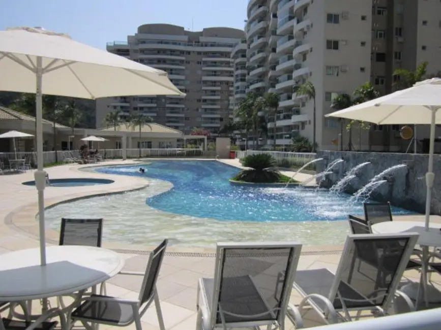 Apartamento com 2 quartos à venda, 65m2 em Rio De Janeiro - RJ - imagem 1 Foto 1 de Apartamento com 2 quartos à venda, 65m2 em Rio De Janeiro - RJ