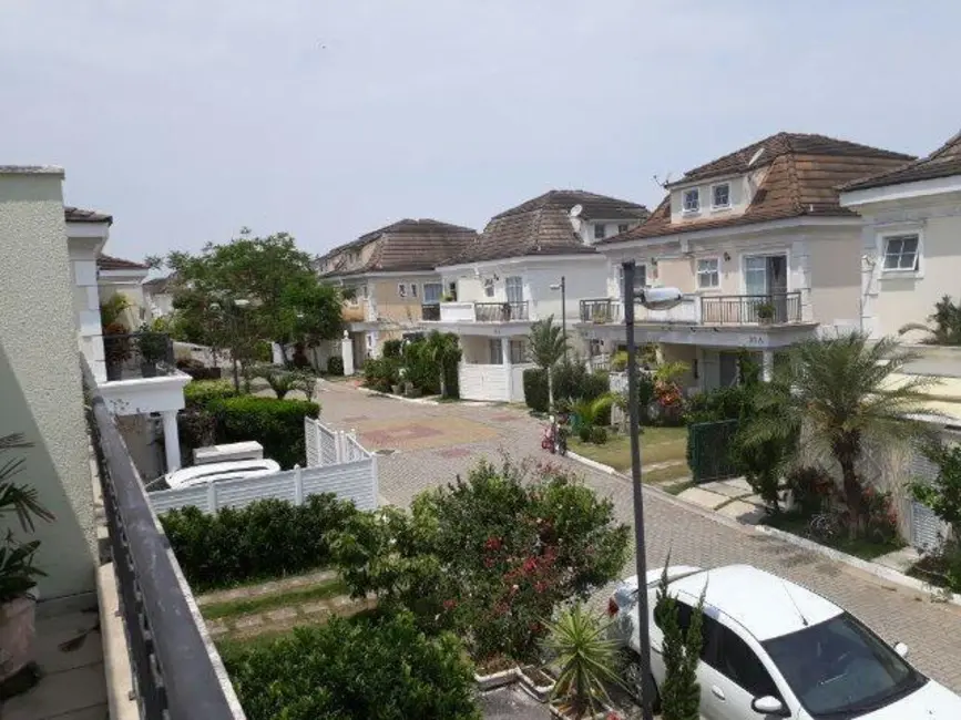 Foto 6 de Casa de Condomínio com 4 quartos à venda, 240m2 em Rio De Janeiro - RJ