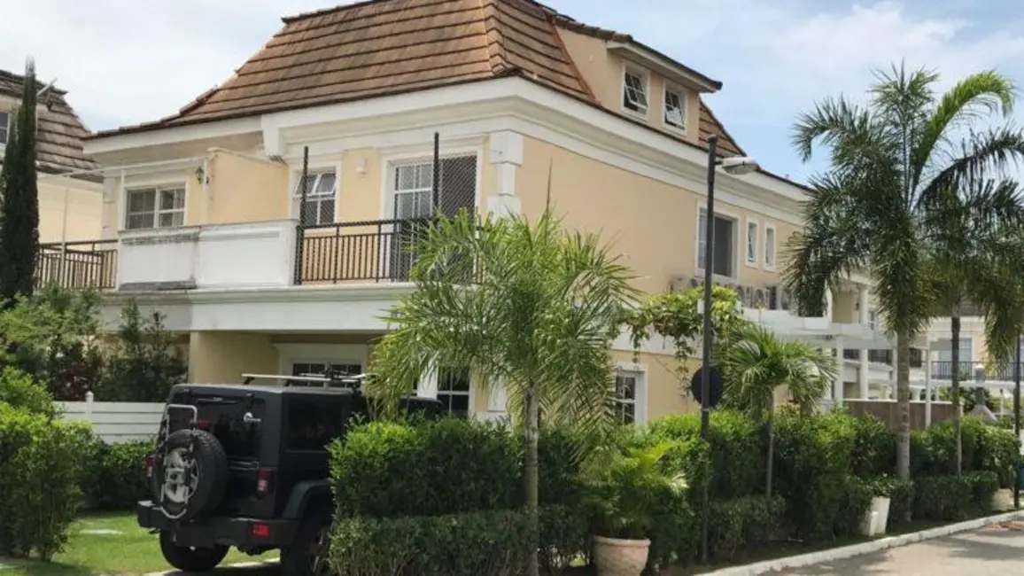 Foto 9 de Casa de Condomínio com 4 quartos à venda, 240m2 em Rio De Janeiro - RJ