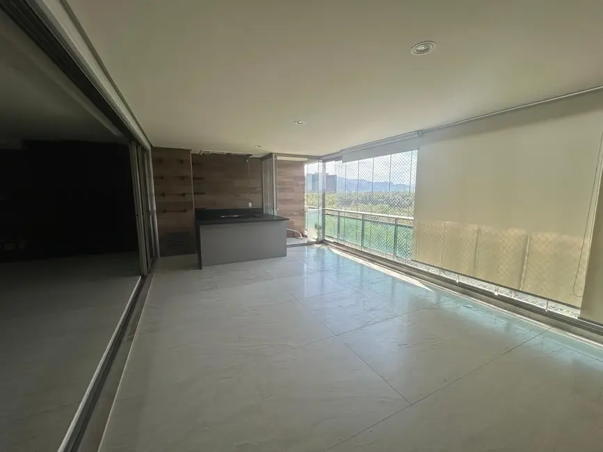 Apartamento com 4 quartos à venda, 309m2 em Rio De Janeiro - RJ - imagem 1 Foto 1 de Apartamento com 4 quartos à venda, 309m2 em Rio De Janeiro - RJ