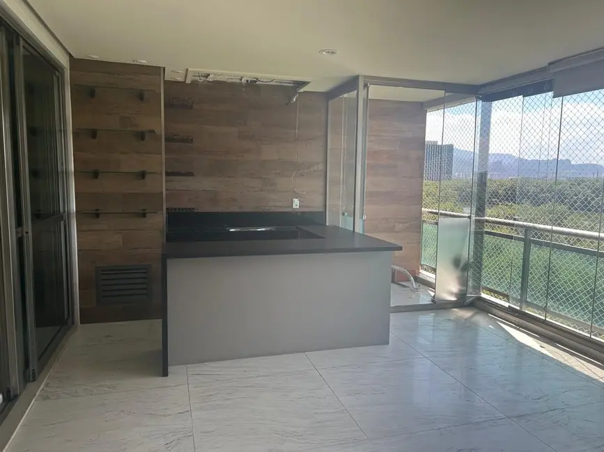 Apartamento com 4 quartos à venda, 309m2 em Rio De Janeiro - RJ - imagem 2 Foto 2 de Apartamento com 4 quartos à venda, 309m2 em Rio De Janeiro - RJ
