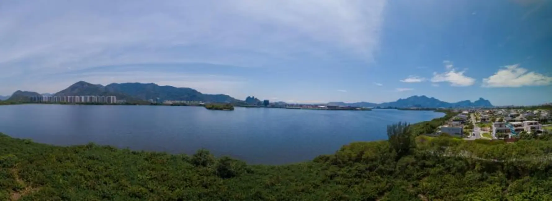 Foto 2 de Apartamento com 4 quartos à venda, 130m2 em Rio De Janeiro - RJ