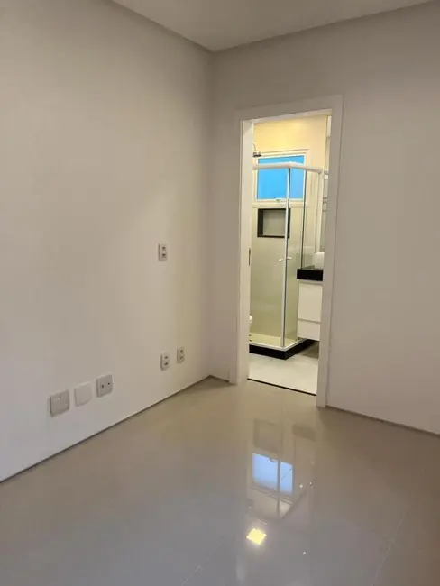 Casa de Condomínio com 4 quartos à venda, 290m2 em Rio De Janeiro - RJ - imagem 7 Foto 7 de Casa de Condomínio com 4 quartos à venda, 290m2 em Rio De Janeiro - RJ