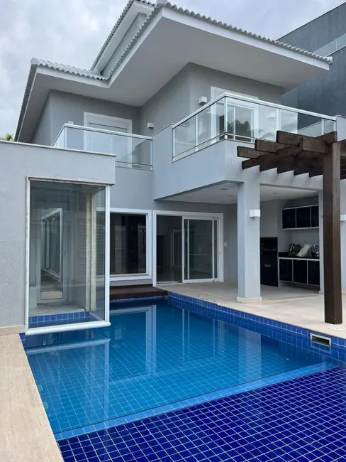 Casa de Condomínio com 4 quartos à venda, 290m2 em Rio De Janeiro - RJ - imagem 1 Foto 1 de Casa de Condomínio com 4 quartos à venda, 290m2 em Rio De Janeiro - RJ