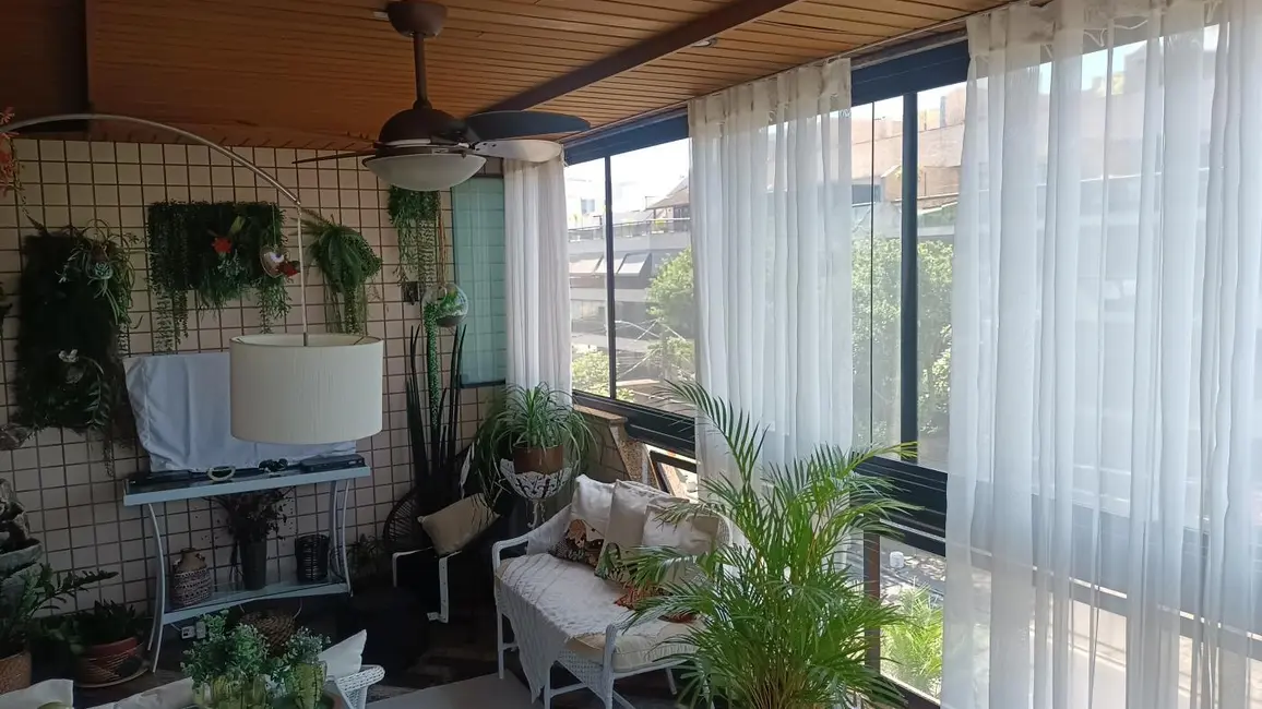 Foto 3 de Apartamento com 2 quartos à venda, 90m2 em Rio De Janeiro - RJ
