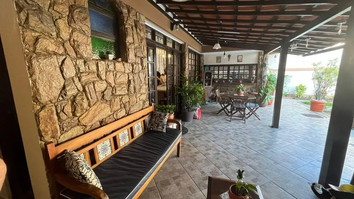 Casa de Condomínio com 5 quartos à venda, 282m2 em Rio De Janeiro - RJ - imagem 4 Foto 4 de Casa de Condomínio com 5 quartos à venda, 282m2 em Rio De Janeiro - RJ