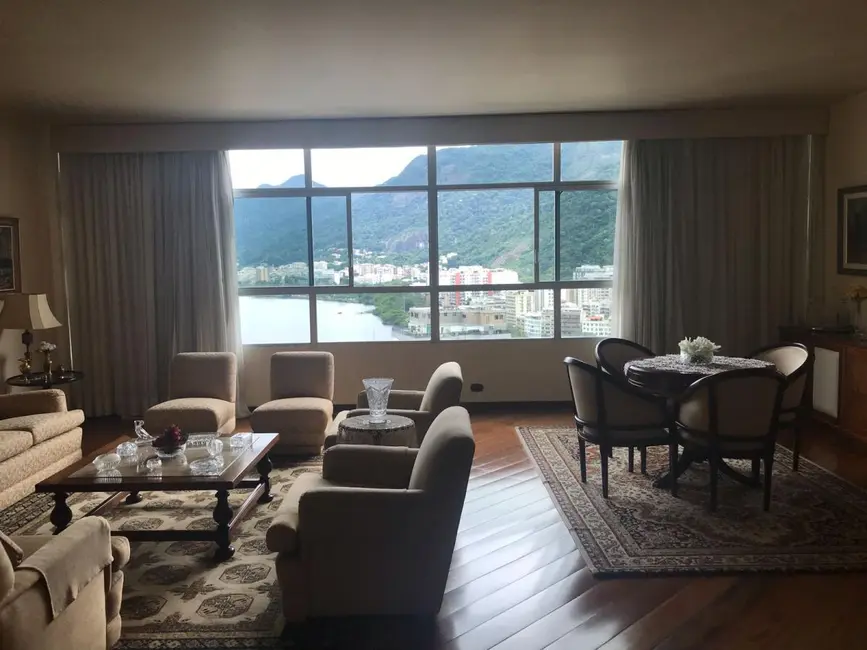 Foto 7 de Apartamento com 3 quartos à venda, 184m2 em Rio De Janeiro - RJ