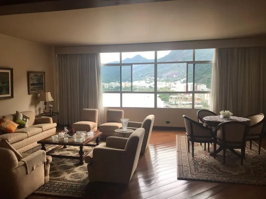 Foto 4 de Apartamento com 3 quartos à venda, 184m2 em Rio De Janeiro - RJ