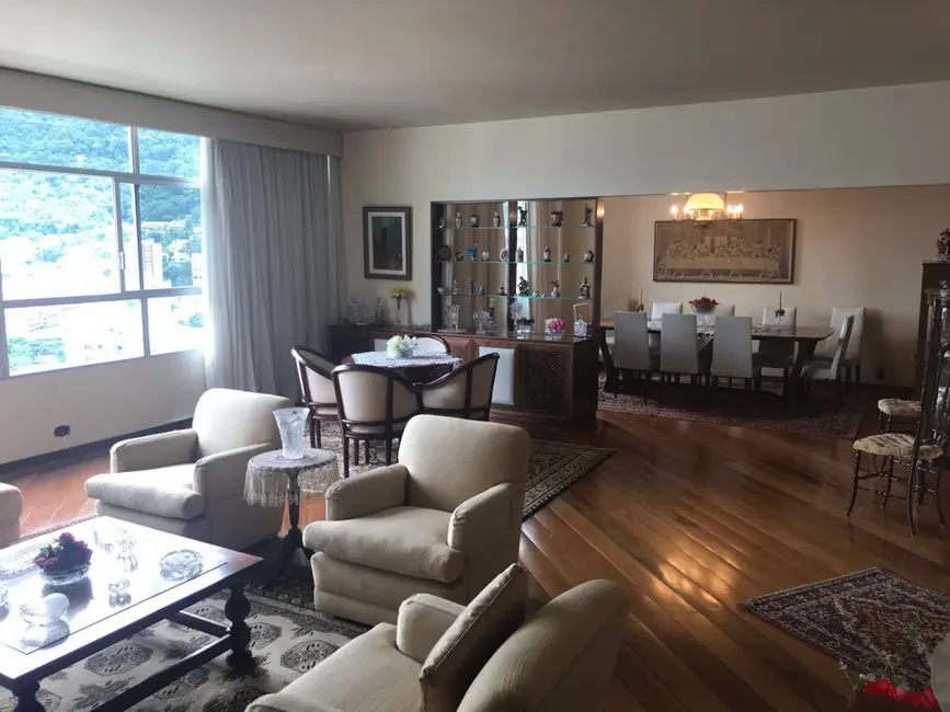 Foto 5 de Apartamento com 3 quartos à venda, 184m2 em Rio De Janeiro - RJ