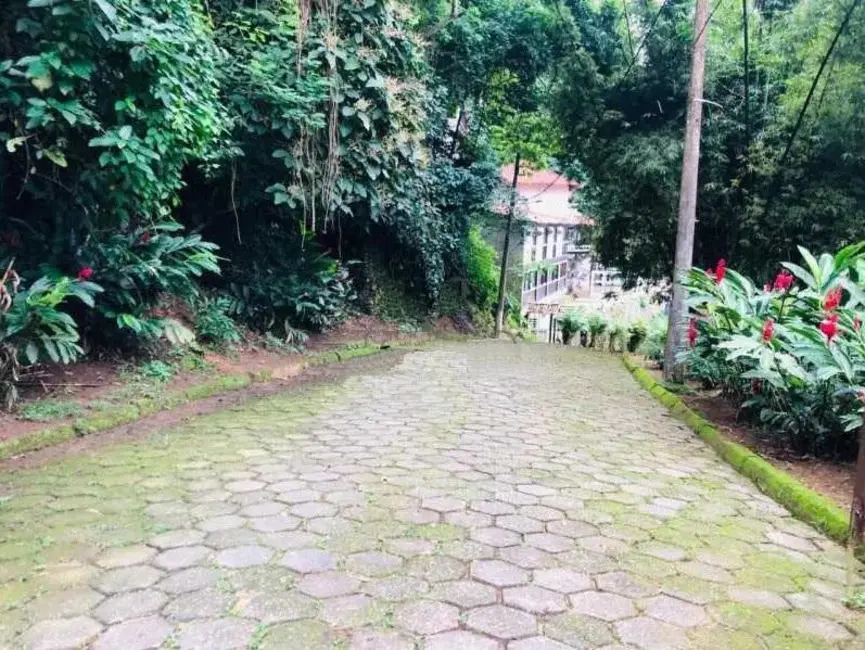 Terreno / Lote à venda, 365m2 em Angra Dos Reis - RJ - imagem 8 Foto 8 de Terreno / Lote à venda, 365m2 em Angra Dos Reis - RJ