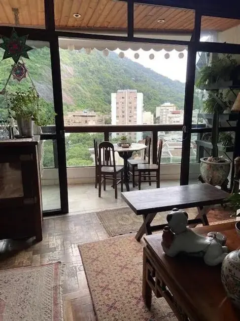 Foto 3 de Apartamento com 3 quartos à venda, 145m2 em Rio De Janeiro - RJ