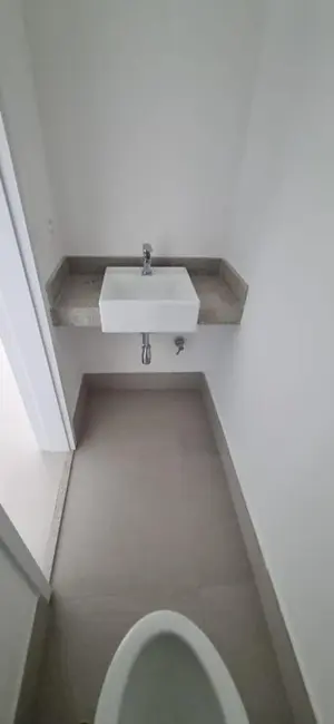 Apartamento com 4 quartos à venda, 153m2 em Rio De Janeiro - RJ - imagem 3 Foto 3 de Apartamento com 4 quartos à venda, 153m2 em Rio De Janeiro - RJ