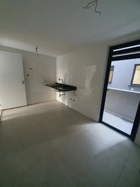 Apartamento com 3 quartos à venda, 133m2 em Rio De Janeiro - RJ - imagem 4 Foto 4 de Apartamento com 3 quartos à venda, 133m2 em Rio De Janeiro - RJ