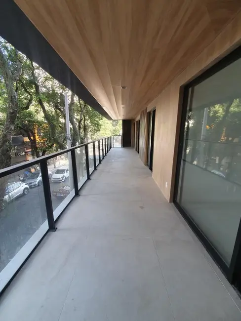 Apartamento com 3 quartos à venda, 133m2 em Rio De Janeiro - RJ - imagem 5 Foto 5 de Apartamento com 3 quartos à venda, 133m2 em Rio De Janeiro - RJ