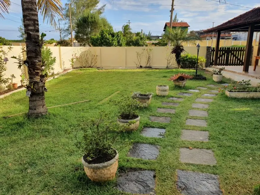 Casa de Condomínio com 4 quartos à venda, 250m2 em Marica - RJ - imagem 4 Foto 4 de Casa de Condomínio com 4 quartos à venda, 250m2 em Marica - RJ