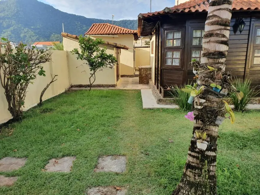 Casa de Condomínio com 4 quartos à venda, 250m2 em Marica - RJ - imagem 5 Foto 5 de Casa de Condomínio com 4 quartos à venda, 250m2 em Marica - RJ