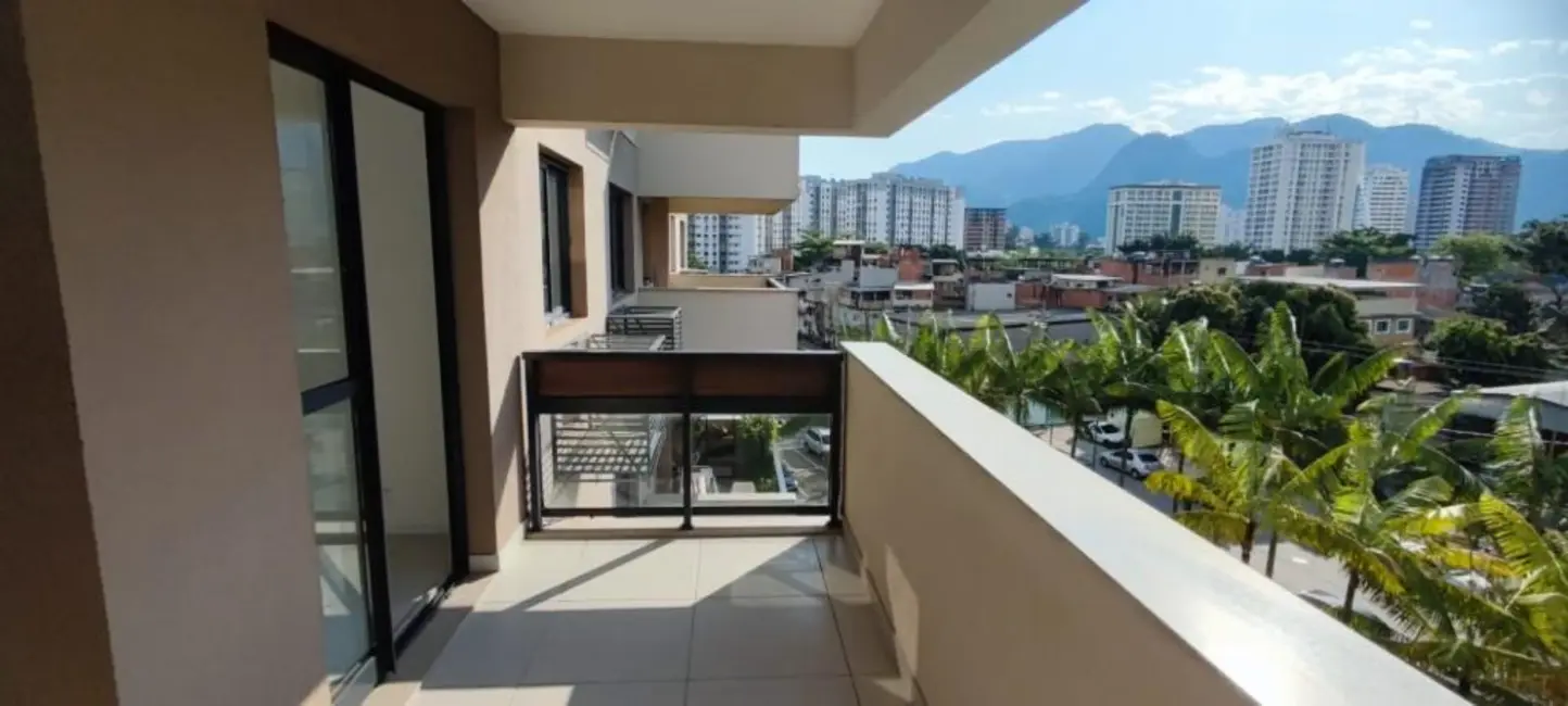 Apartamento com 2 quartos à venda, 70m2 em Rio De Janeiro - RJ - imagem 3 Foto 3 de Apartamento com 2 quartos à venda, 70m2 em Rio De Janeiro - RJ