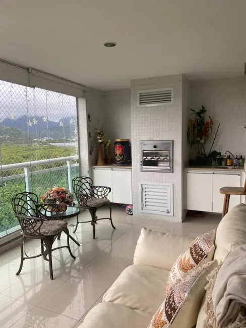 Foto 3 de Apartamento com 3 quartos à venda, 160m2 em Rio De Janeiro - RJ